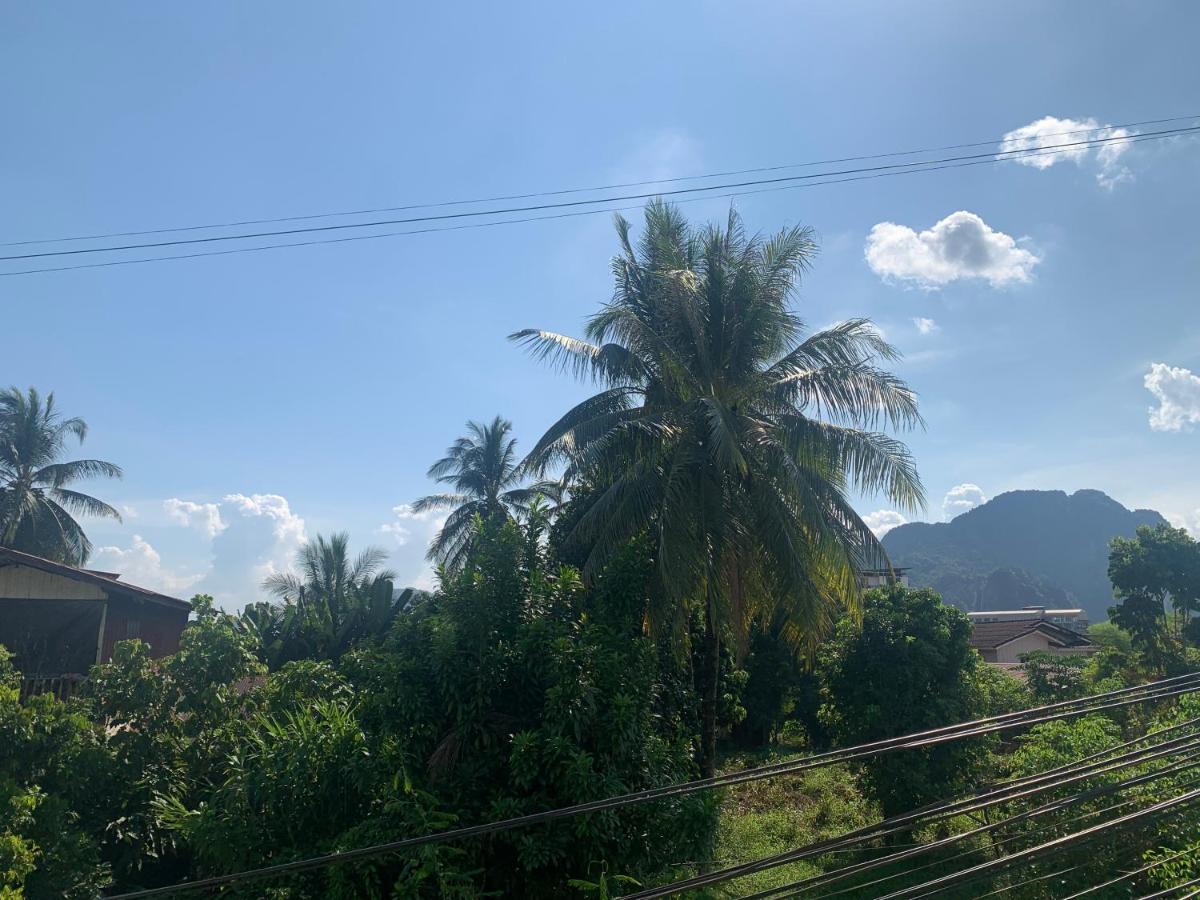 Vang Vieng Lily Backpackers Hostel Extérieur photo