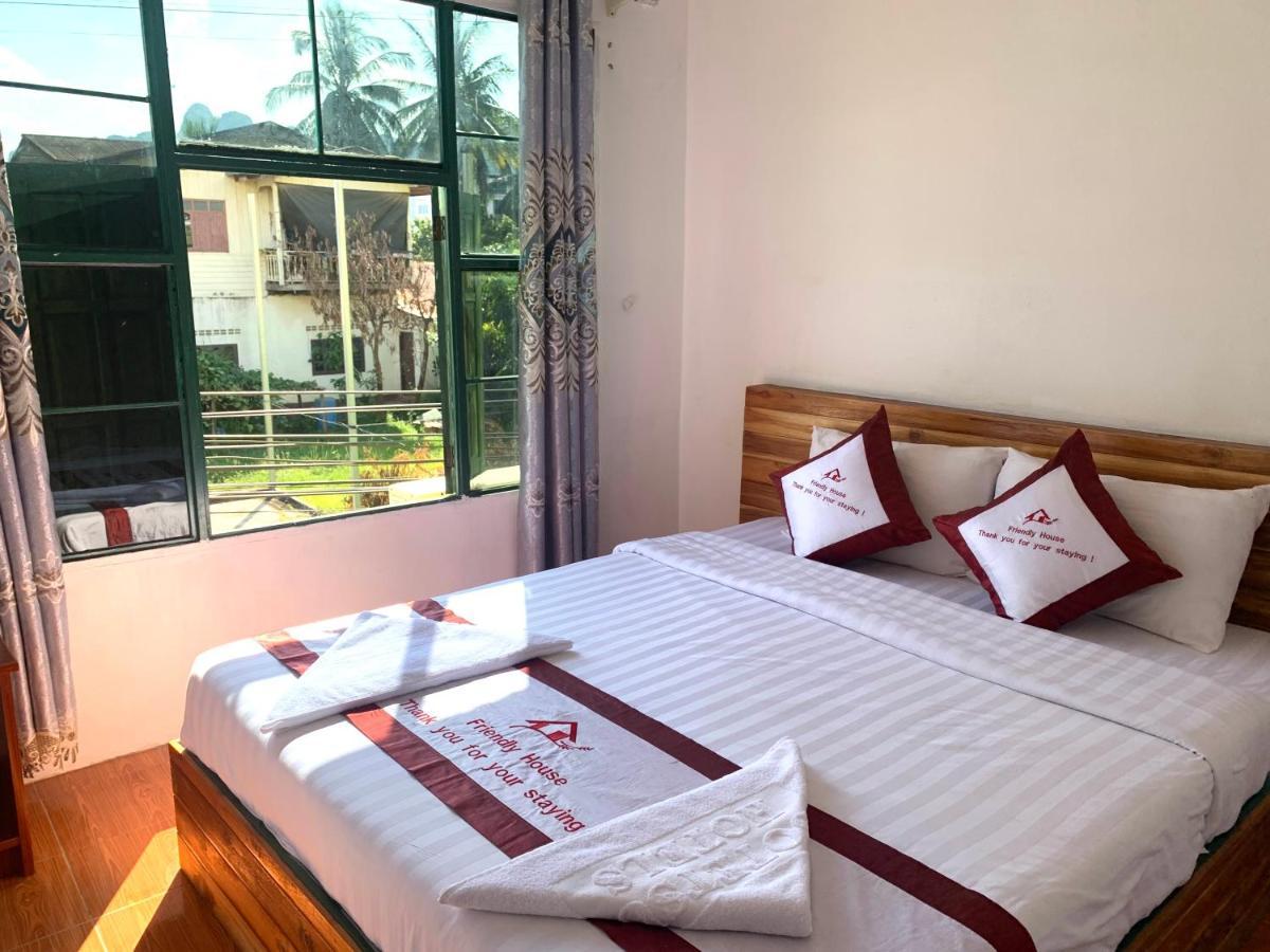 Vang Vieng Lily Backpackers Hostel Extérieur photo
