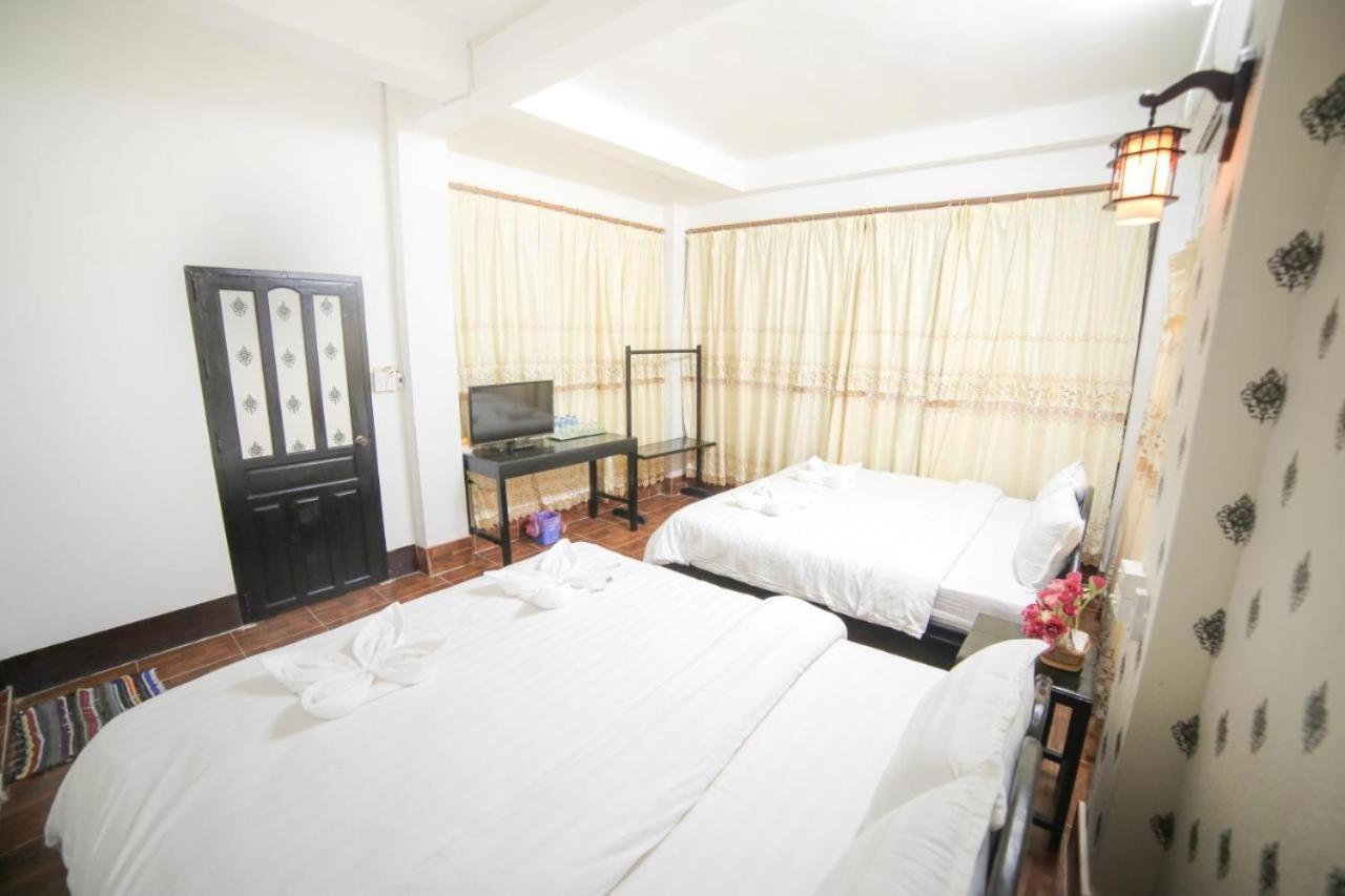 Vang Vieng Lily Backpackers Hostel Extérieur photo